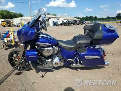 Trzecie zdjęcie samochodu z tyłu: 2024 INDIAN MOTORCYCLE CO. ROADMASTER LIMITED W/POWERBAND AUDIO VIN:56KTKPBB8R3424806 - miniatura