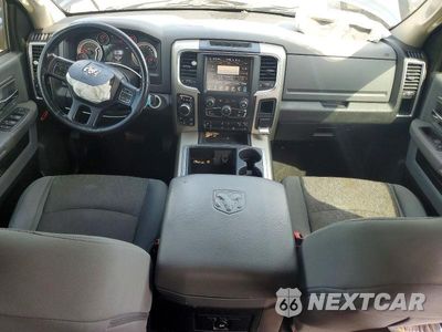Zdjęcie 8 z 12 samochodu: 2014 RAM 1500 SLT VIN:1C6RR7GG9ES310871 - miniatura