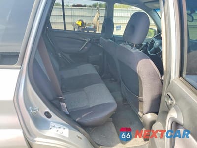Zdjęcie 11 z 13 samochodu: 2005 TOYOTA RAV4 BASE VIN:JTEHD20V650046238 - miniatura