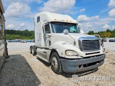 Czwarte zdjęcie samochodu z boku: 2007 FREIGHTLINER COLUMBIA 120 SEMI TRUCK VIN:1FUJA6CV27LX53493 - miniatura
