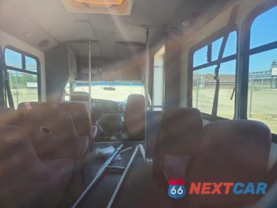 Zdjęcie 10 z 13 samochodu: 1998 FORD ECONOLINE E350 CUTAWAY VAN VIN:1FDSE30F0WHB67268 - miniatura