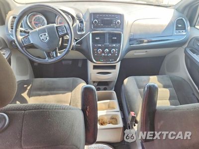 Zdjęcie 8 z 13 samochodu: 2016 DODGE GRAND CARAVAN SE VIN:2C4RDGBG1GR132098 - miniatura