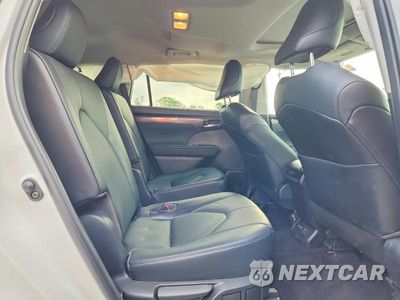 Zdjęcie 11 z 13 samochodu: 2023 TOYOTA HIGHLANDER LIMITED VIN:5TDKDRBH5PS032924 - miniatura