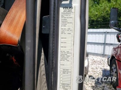 Zdjęcie 13 z 14 samochodu: 2012 VOLVO VNL SEMI TRUCK VIN:4V4NC9EH0CN553419 - miniatura