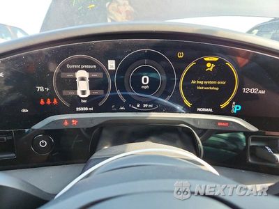 Zdjęcie 9 z 12 samochodu: 2024 PORSCHE TAYCAN VIN:WP0AA2Y11RSA10096 - miniatura