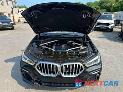 Piąte zdjęcie samochodu w środku: 2020 BMW X6 SDRIVE 40I VIN:5UXCY4C06L9D37668 - miniatura