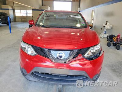 Piąte zdjęcie samochodu w środku: 2018 NISSAN ROGUE SPORT SV VIN:JN1BJ1CP7JW160527 - miniatura