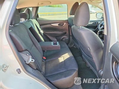 Zdjęcie 11 z 14 samochodu: 2021 NISSAN ROGUE SPORT S VIN:JN1BJ1AV5MW301309 - miniatura