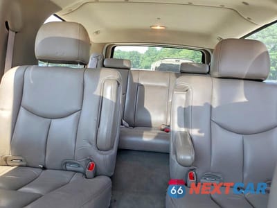 Zdjęcie 10 z 13 samochodu: 2006 CHEVROLET SUBURBAN K1500 VIN:3GNFK16U76G115534 - miniatura