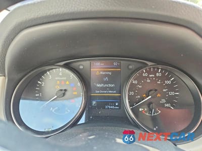Zdjęcie 9 z 12 samochodu: 2020 NISSAN ROGUE SPORT SV VIN:JN1BJ1CW5LW388696 - miniatura