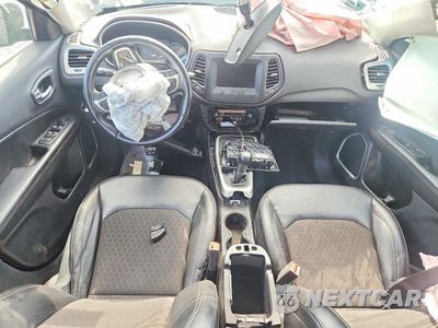 Zdjęcie 8 z 12 samochodu: 2021 JEEP COMPASS LATITUDE VIN:3C4NJDBB5MT555401 - miniatura