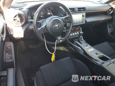Zdjęcie 8 z 12 samochodu: 2022 TOYOTA GR86 BASE VIN:JF1ZNBC13N8753786 - miniatura