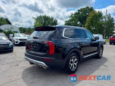 Czwarte zdjęcie samochodu z boku: 2022 KIA TELLURIDE EX VIN:5XYP3DHC5NG204841 - miniatura