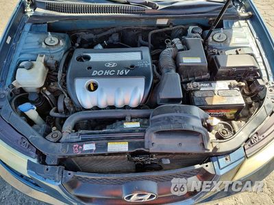 Zdjęcie 11 z 12 samochodu: 2006 HYUNDAI SONATA GL VIN:KMHET46C26A085458 - miniatura