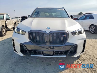 Piąte zdjęcie samochodu w środku: 2026 BMW X5 M60I VIN:5UX33EU03T9298487 - miniatura