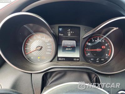 Zdjęcie 9 z 13 samochodu: 2015 MERCEDES-BENZ C 63 AMG-S VIN:55SWF8HBXFU066173 - miniatura
