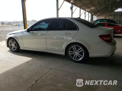 Drugie zdjęcie samochodu z przodu: 2012 MERCEDES-BENZ C 250 VIN:WDDGF4HB4CR203540 - miniatura