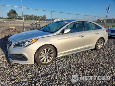 2015 HYUNDAI SONATA SPORT 5NPE34AF5FH135512 - główne zdjęcie licytacji z USA - miniatura
