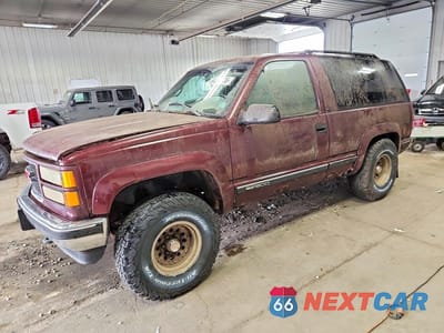 1995 GMC YUKON 1GKEK18K0SJ743870 - główne zdjęcie licytacji z USA - miniatura