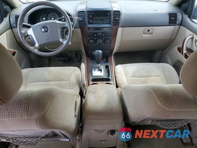 Zdjęcie 8 z 13 samochodu: 2005 KIA SORENTO LX VIN:KNDJD733655464413 - miniatura