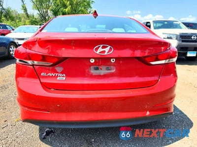 Zdjęcie 6 z 12 samochodu: 2017 HYUNDAI ELANTRA SE VIN:5NPD74LF2HH066388 - miniatura