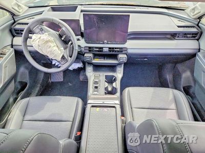 Zdjęcie 8 z 13 samochodu: 2026 TOYOTA RAV4 LIMITED VIN:JTM6CRAV6TD302535 - miniatura