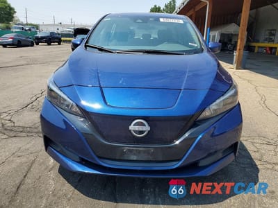Piąte zdjęcie samochodu w środku: 2025 NISSAN LEAF S VIN:1N4AZ1BV0SC564165 - miniatura