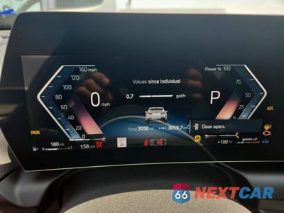 Zdjęcie 9 z 12 samochodu: 2026 BMW 2 SERIES 228 VIN:WBA83GG09T7V04371 - miniatura