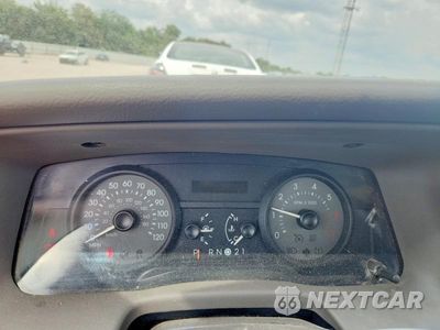 Zdjęcie 9 z 12 samochodu: 2007 MERCURY GRAND MARQUIS GS VIN:2MEFM74V97X616139 - miniatura