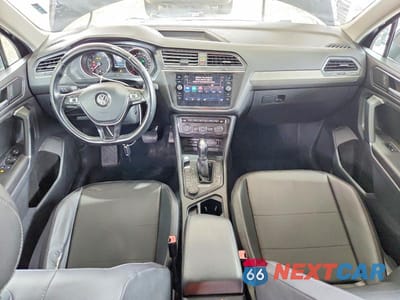 Zdjęcie 8 z 13 samochodu: 2018 VOLKSWAGEN TIGUAN SE VIN:3VV2B7AX9JM100203 - miniatura