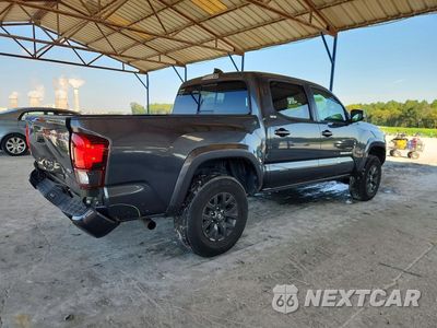 Trzecie zdjęcie samochodu z tyłu: 2022 TOYOTA TACOMA SR5 V6 VIN:3TMAZ5CN6NM194309 - miniatura