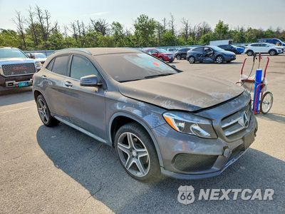 Czwarte zdjęcie samochodu z boku: 2016 MERCEDES-BENZ GLA 250 4MATIC VIN:WDCTG4GB0GJ209535 - miniatura
