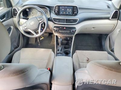 Zdjęcie 8 z 13 samochodu: 2019 HYUNDAI TUCSON SE VIN:KM8J2CA48KU951166 - miniatura