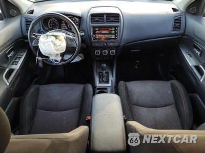 Zdjęcie 8 z 14 samochodu: 2019 MITSUBISHI OUTLANDER SPORT SE VIN:JA4AP4AU4KU023375 - miniatura
