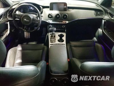 Zdjęcie 8 z 13 samochodu: 2020 KIA STINGER GT VIN:KNAE35LC4L6074942 - miniatura