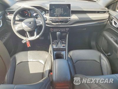 Zdjęcie 8 z 14 samochodu: 2025 JEEP COMPASS LATITUDE VIN:3C4NJDBN9ST571981 - miniatura