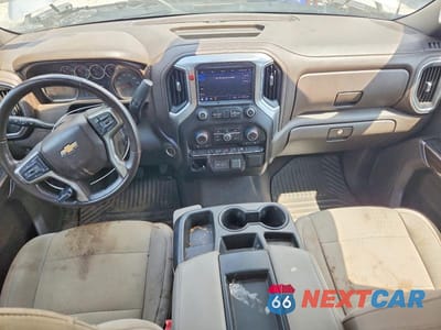 Zdjęcie 8 z 12 samochodu: 2019 CHEVROLET SILVERADO C1500 LT VIN:3GCPWCEK0KG189899 - miniatura