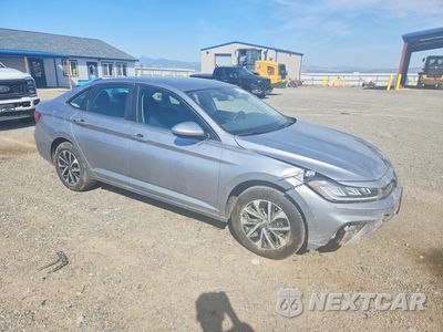 Czwarte zdjęcie samochodu z boku: 2025 VOLKSWAGEN JETTA S VIN:3VW5X7BU8SM091882 - miniatura