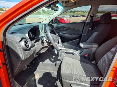 Zdjęcie 7 z 12 samochodu: 2019 HYUNDAI KONA SEL VIN:KM8K2CAA9KU193719 - miniatura