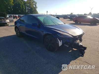 Czwarte zdjęcie samochodu z boku: 2026 TESLA MODEL 3 VIN:5YJ3E1EA0TF140917 - miniatura