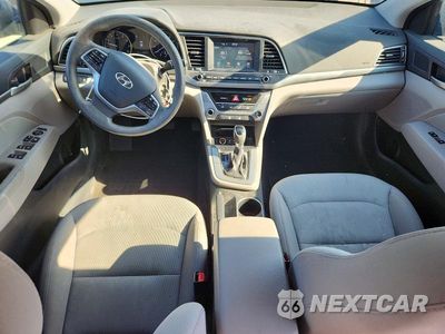 Zdjęcie 8 z 12 samochodu: 2018 HYUNDAI ELANTRA SEL VIN:5NPD84LF4JH239508 - miniatura