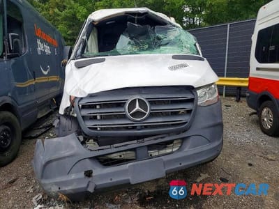 Piąte zdjęcie samochodu w środku: 2022 MERCEDES-BENZ SPRINTER 1500 DELIVERY VAN VIN:W1Y70BGY1NT087964 - miniatura