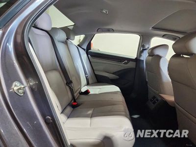 Zdjęcie 10 z 13 samochodu: 2018 HONDA ACCORD TOURING VIN:1HGCV2F95JA025070 - miniatura