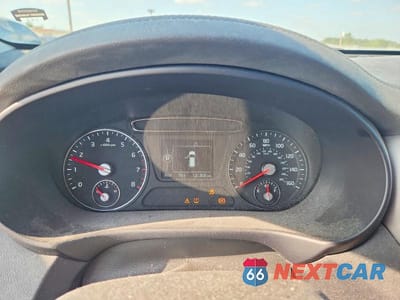 Zdjęcie 9 z 14 samochodu: 2018 KIA SORENTO LX VIN:5XYPG4A31JG417360 - miniatura
