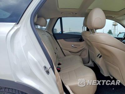 Zdjęcie 11 z 13 samochodu: 2022 MERCEDES-BENZ GLC 300 4MATIC VIN:W1N0G8EB8NG017981 - miniatura