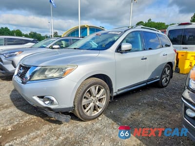 2014 NISSAN PATHFINDER S 5N1AR2MM3EC735771 - główne zdjęcie licytacji z USA - miniatura