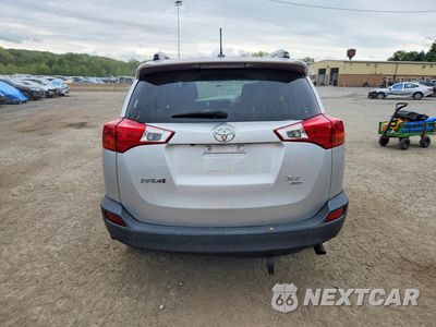 Zdjęcie 6 z 13 samochodu: 2015 TOYOTA RAV4 XLE VIN:JTMRFREV5FD168295 - miniatura