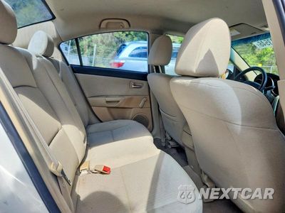 Zdjęcie 10 z 13 samochodu: 2007 MAZDA 3 I VIN:JM1BK12F071642152 - miniatura