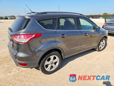 Trzecie zdjęcie samochodu z tyłu: 2015 FORD ESCAPE SE VIN:1FMCU9GX4FUA54004 - miniatura