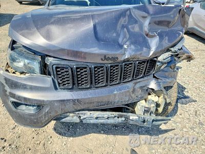 Zdjęcie 11 z 12 samochodu: 2018 JEEP GRAND CHEROKEE LAREDO VIN:1C4RJFAG6JC375118 - miniatura